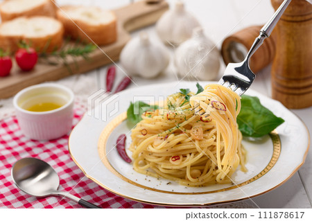 Peperoncino spaghetti Peperoncino spaghetti 111878617