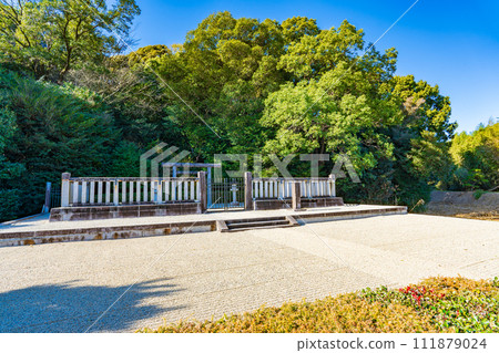 奈良縣香芝市、第25代武烈天皇岩嘉山北陵 111879024