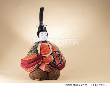 Hina dolls, Dairi-sama (Kimekomi dolls) 111879982