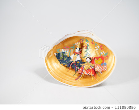 Shell-crafted Hina dolls and Dairi-sama Shell-crafted Hina dolls and Dairi-sama 111880886