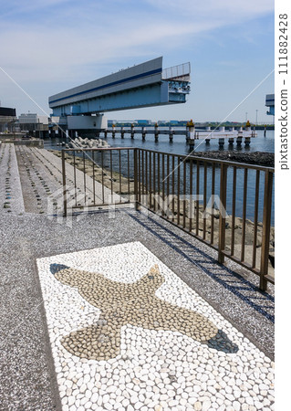 Haneda movable bridge on the Metropolitan Expressway that does not move (Ota Ward, Tokyo) 111882428