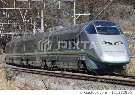 Yamagata Shinkansen E3 series on the Ou Main Line (reprint silver color) Yamagata Shinkansen E3 series on the Ou Main Line (reprint silver color) 111882930