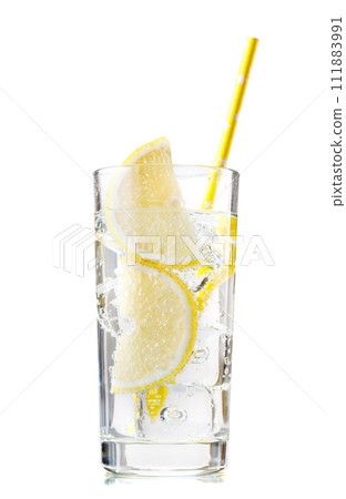 Gin tonic cocktail with ice in glass Gin tonic cocktail with ice in glass 111883991