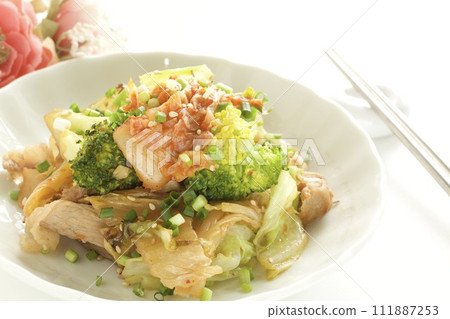 Stir-fried pork with kimchi Stir-fried pork with kimchi 111887253