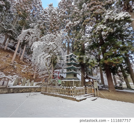 Snowy landscape of Yokoyama Fudoson Snowy landscape of Yokoyama Fudoson 111887757