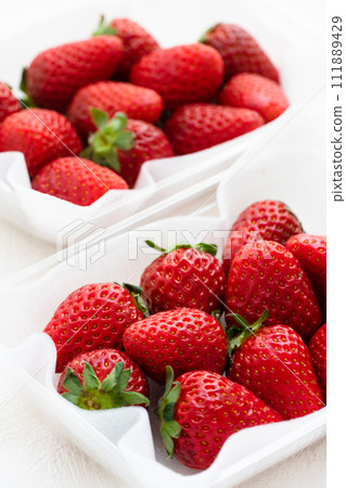 Strawberries as a return gift for hometown tax donations 111889429