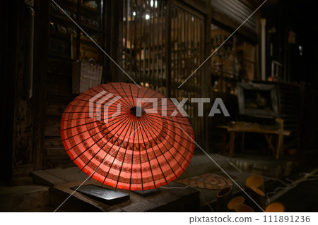 A collaboration of bamboo lanterns and Japanese umbrella lights Yamaga Toro Roman 2024 111891236