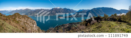 Magnificent view of lake Como seen from Monte Crocione 111891749
