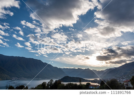 Beautiful sunset sky over lake Como in Italy 111891766