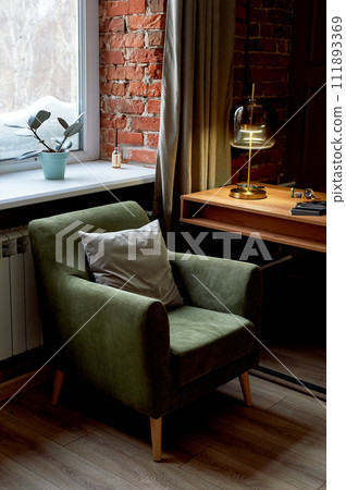 Psychologist's office in a calm classic style. English interior. A calm atmosphere of trust 111893369