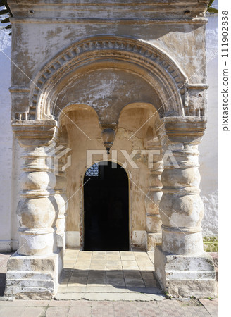 Arched porch of Church of Savior on Spilled Blood built in 1675 in a monastery in Rostov the Great Arched porch of Church of Savior on Spilled Blood built in 1675 in a monastery in Rostov the Great 111902838
