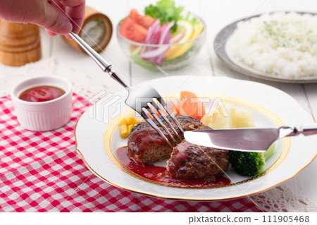 hamburger hamburger 111905468