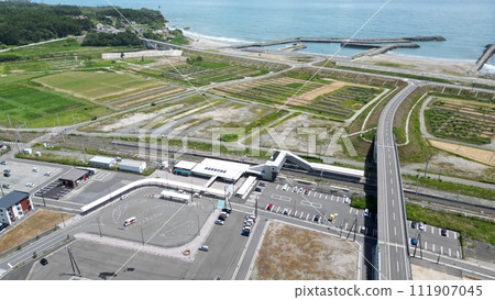 新旅程的開始－空拍常磐線富岡站和特急日立2號 111907045