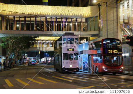 香港夜間火車和巴士 香港夜間火車和巴士 111907696