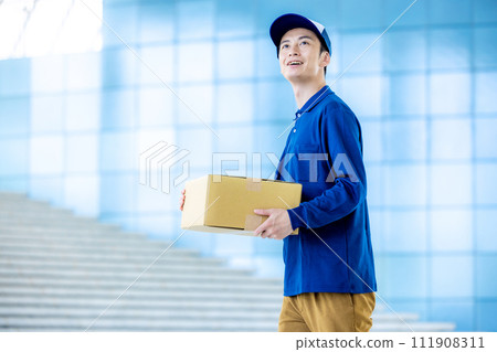 Home delivery male business Home delivery male business 111908311