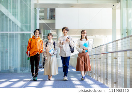 male and female college students 111908350