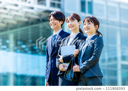 Job hunting student business image 111908393