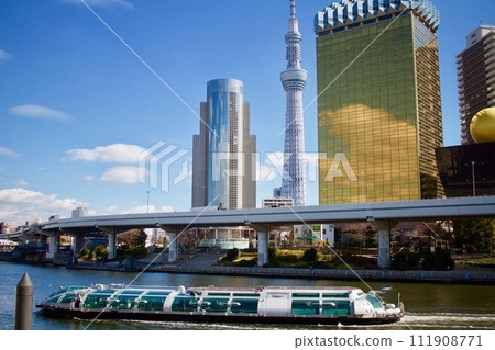 Sumidagawa and Tokyo Sky Tree Sumidagawa and Tokyo Sky Tree 111908771