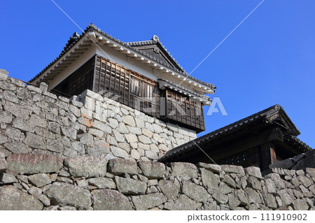 松山城的出都門西塔與友門 松山城的出都門西塔與友門 111910902