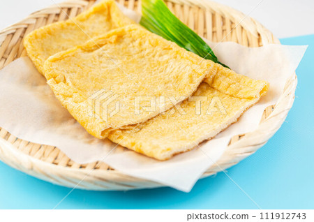 切成薄片油炸 切成薄片油炸 111912743