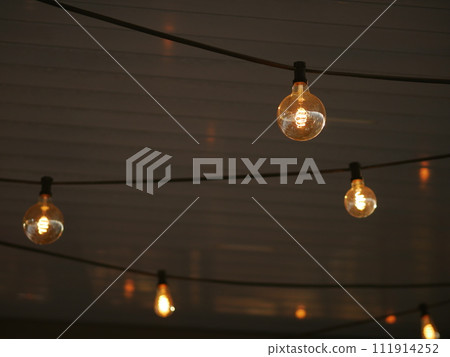 Light bulbs stylized as vintage. Pula, Croatia - February 3, 2024 Light bulbs stylized as vintage. Pula, Croatia - February 3, 2024 111914252