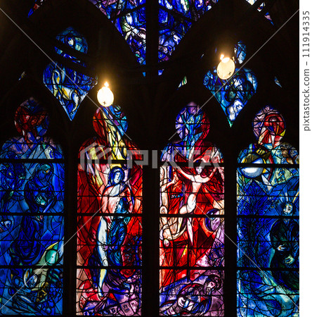 Interiors of the cathedral, Metz, France Interiors of the cathedral, Metz, France 111914335
