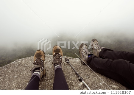 women climbing women climbing 111918307