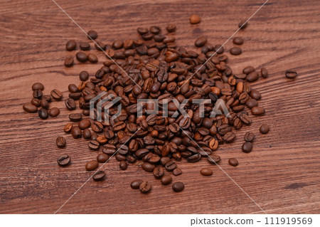 Coffee beans, coffee beans, coffee beans, roasted. 111919569