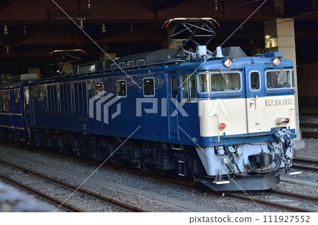 EF64 No. 1001 111927552