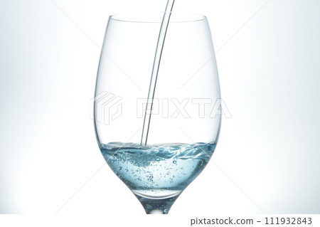 Water to be poured 111932843