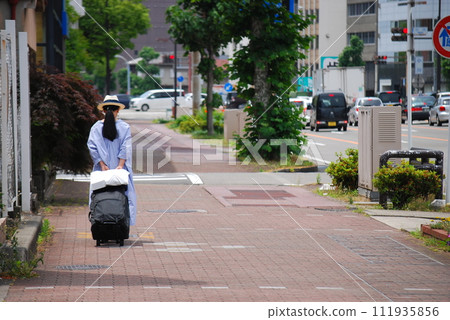 一個女人去旅行 一個女人去旅行 111935856