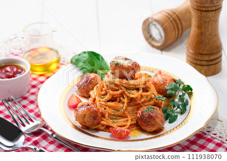 Meatball spaghetti 111938070