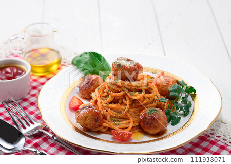 肉丸意粉 111938071