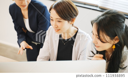 職業女性_剪影 111938895