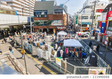 Shimokitazawa second-hand clothes market on holidays, South Exit Station Square Shimokitazawa second-hand clothes market on holidays, South Exit Station Square 111940088