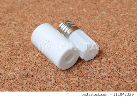 glow bulb, glow lamp, lighting tube, electricity, light, lighting, electricity, daily necessities, lighting equipment, lamp, light, light bulb 111942329