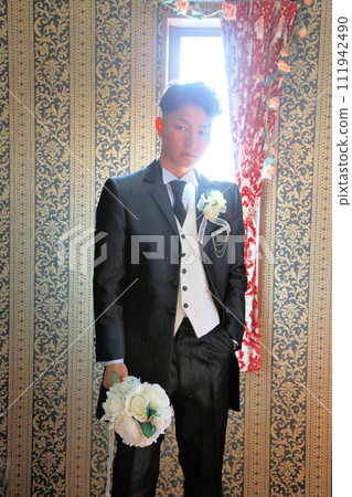 男士正裝、新娘服裝、男士燕尾服、新郎、婚禮 男士正裝、新娘服裝、男士燕尾服、新郎、婚禮 111942490