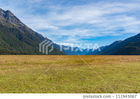 New Zealand's Eglinton Valley New Zealand's Eglinton Valley 111943067