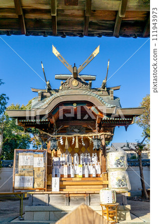 Main shrine of Kamifuku Shrine (birthplace of the Hattori surname) in Miyanogawara Motomachi, Takatsuki City, Osaka Prefecture Main shrine of Kamifuku Shrine (birthplace of the Hattori surname) in Miyanogawara Motomachi, Takatsuki City, Osaka Prefecture 111943973
