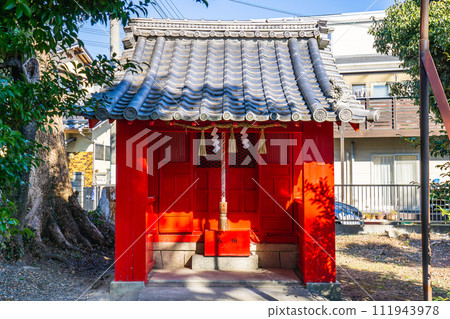 稻荷神社 大阪府高槻市宮野川原元町的神社 稻荷神社 大阪府高槻市宮野川原元町的神社 111943978