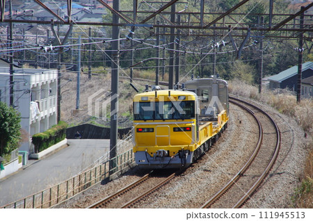橫濱線成瀨附近新鐵路運輸車Kiya 195 111945513