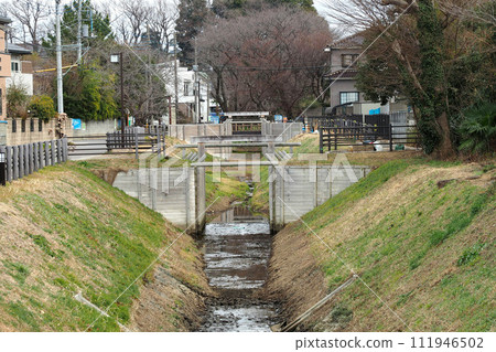 南沼通船堀遺址東緣[埼玉縣埼玉市] 111946502