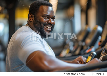African American Workout in a Fitness Club 111949971
