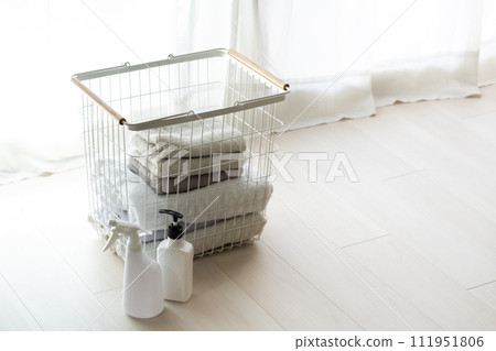 Laundry entered in the basket 111951806