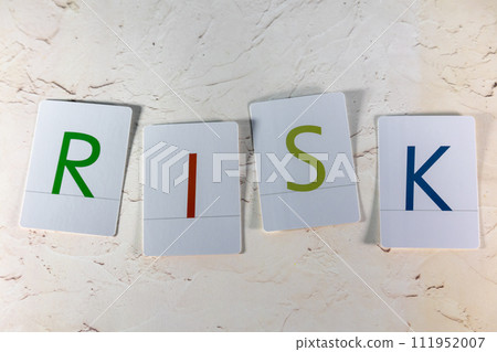 人物卡風險 人物卡風險 111952007