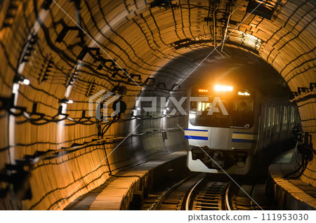 E217系列穿越總武隧道 E217系列穿越總武隧道 111953030