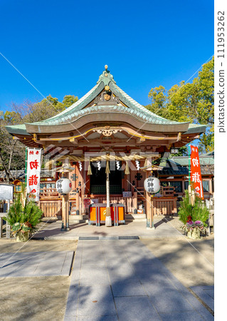 Hattori Sumiyoshi Shrine worship hall in Hattori Minamicho, Toyonaka City, Osaka Prefecture (relocated from Toyokuni Shrine) Hattori Sumiyoshi Shrine worship hall in Hattori Minamicho, Toyonaka City, Osaka Prefecture (relocated from Toyokuni Shrine) 111953262