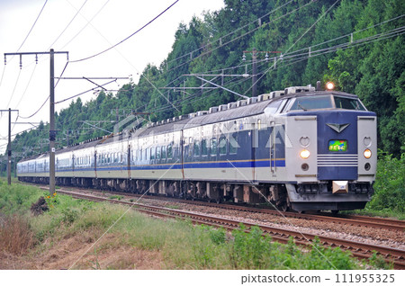 Shinetsu Main Line Mitsuke-Obiori JR West 583 series B5 formation (Kyoto) Kitaguni Shinetsu Main Line Mitsuke-Obiori JR West 583 series B5 formation (Kyoto) Kitaguni 111955325