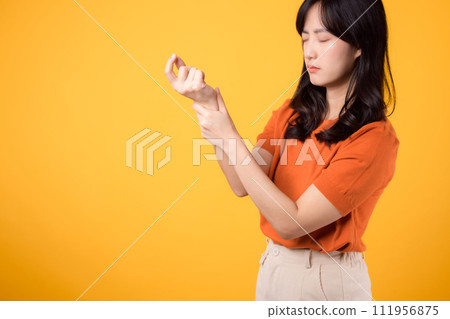 Chronic wrist pain depicted in a portrait of a person's suffering. Illustration of joint inflammation and discomfort. Chronic wrist pain depicted in a portrait of a person's suffering. Illustration of joint inflammation and discomfort. 111956875