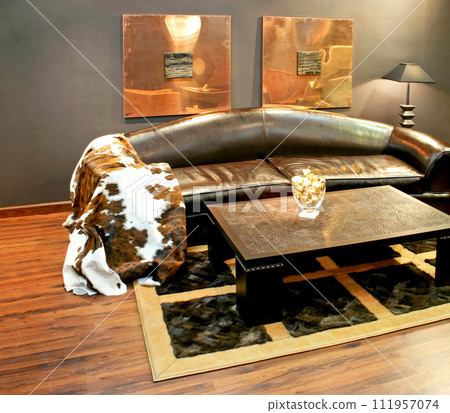 Leather settee Leather settee 111957074